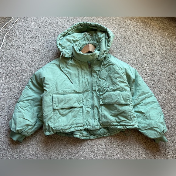 UO Adjustable Puffer Jacket - Picture 2 of 11